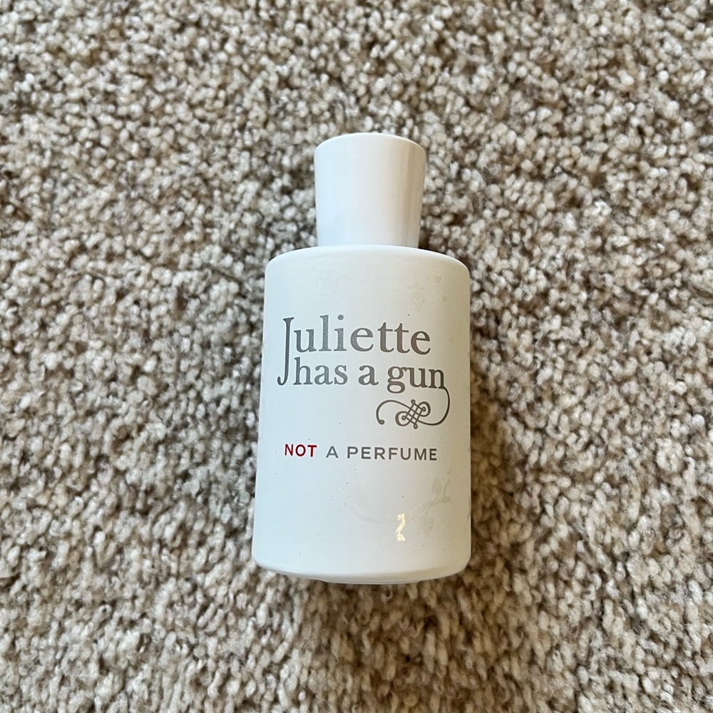 Juliette Has a Gun Not a Perfume - Picture 6 of 7